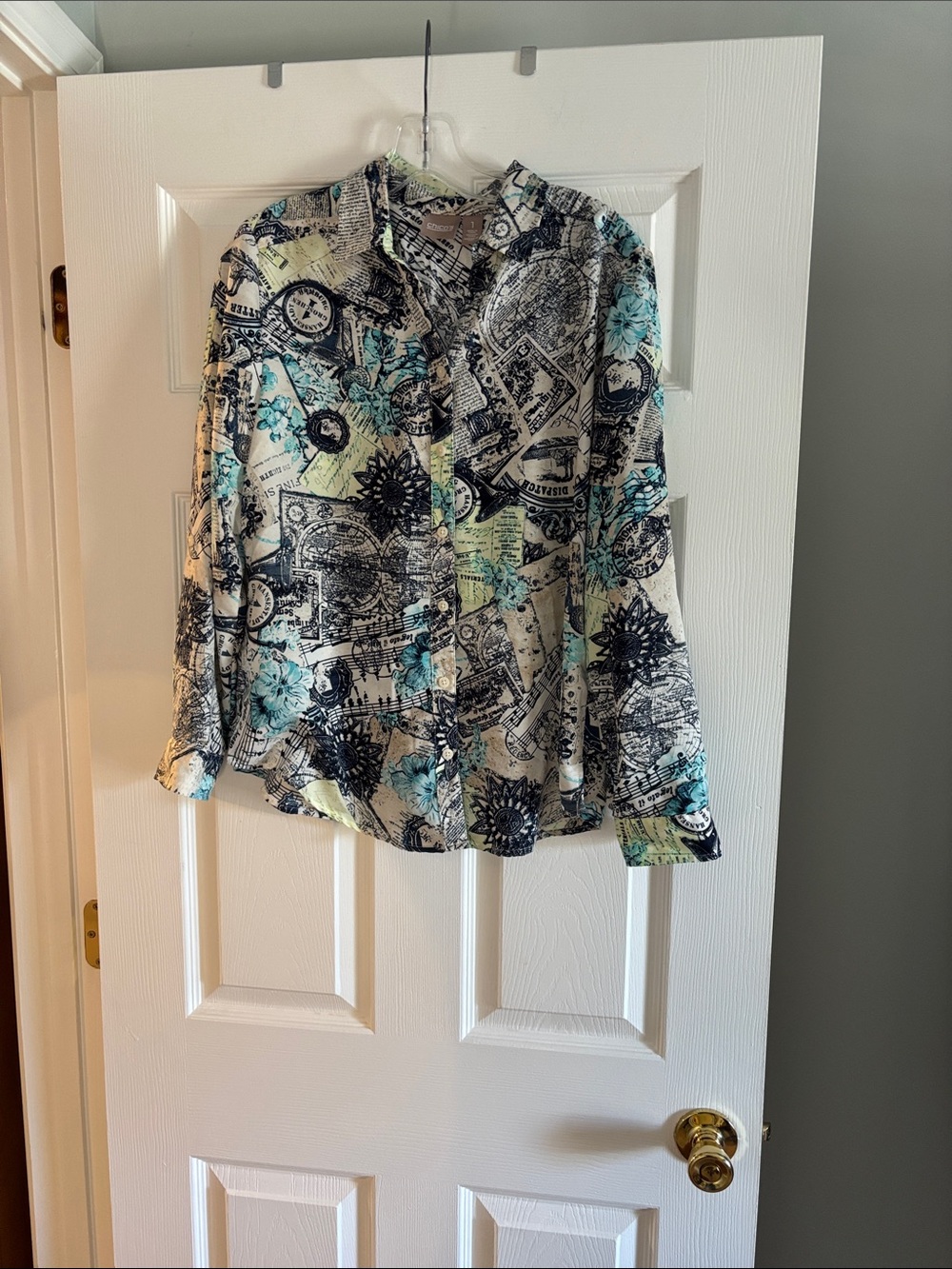 Chico’s Womens Printed Button-Up Blouse in Cream and Teal 1/Medium